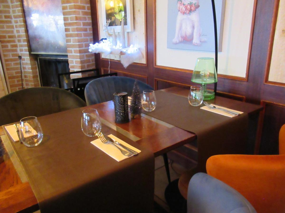Hotel Restaurant N 4 Martelange Eksteriør bilde